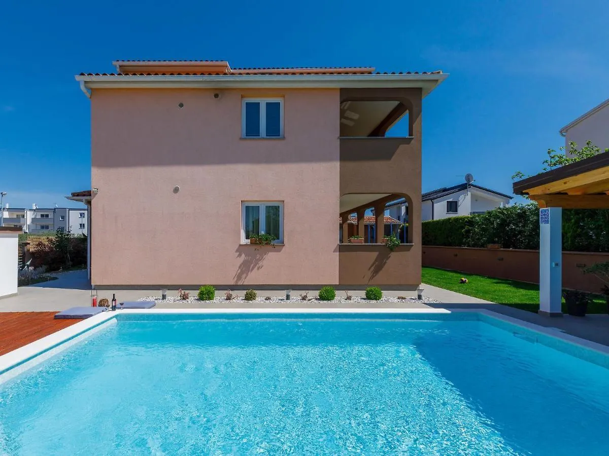 Holiday Home House Eric&Paolo By Interhome Pula