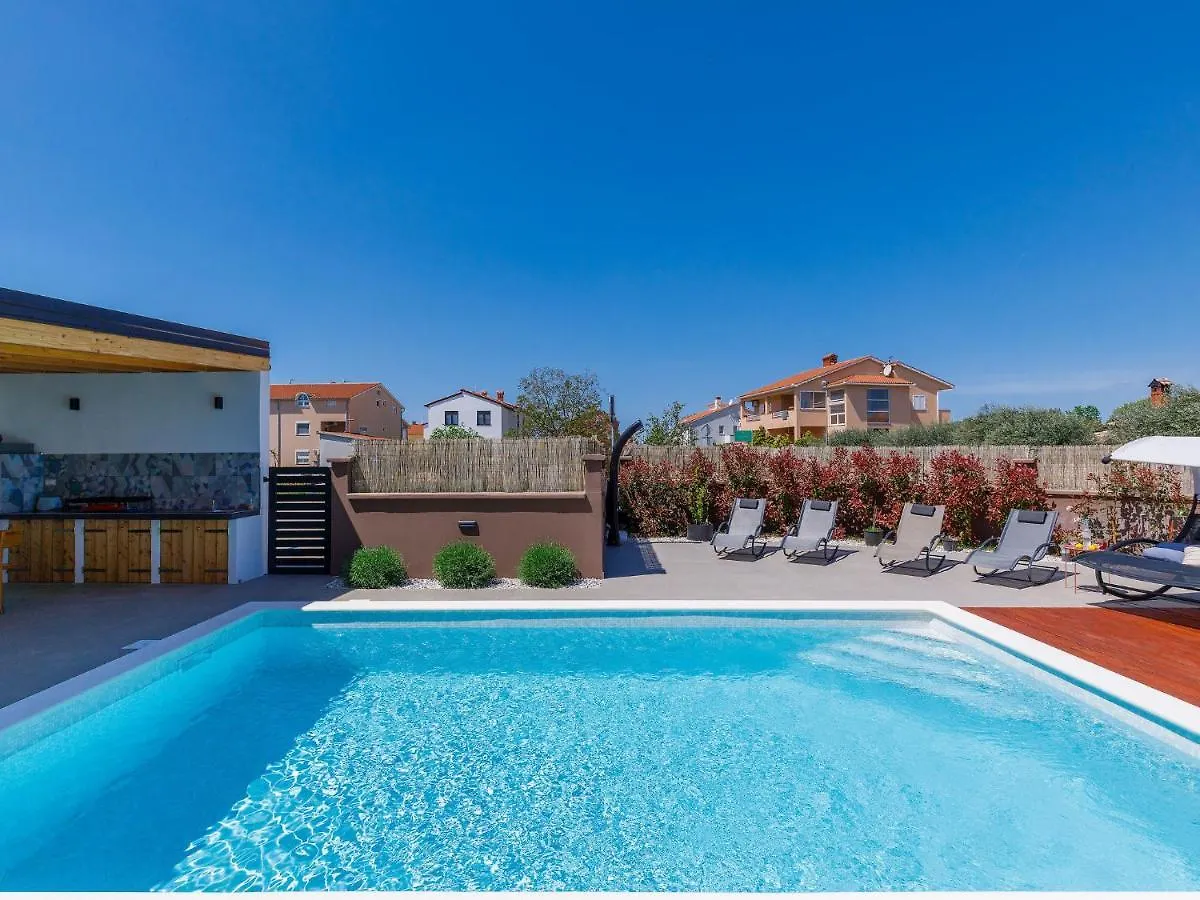 Holiday Home House Eric&Paolo Pula